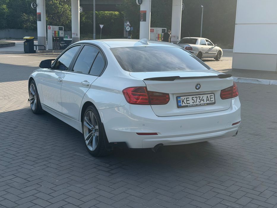 Продам BMW F30 Официальный авто