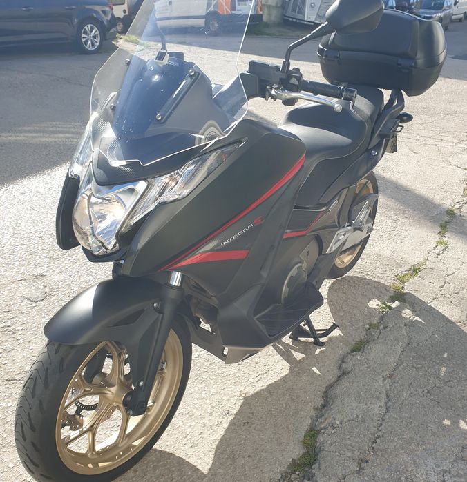 Honda Integra S 750
