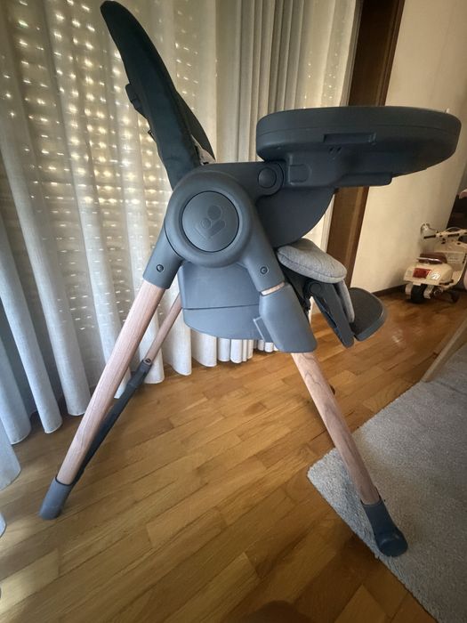 Cadeira de bebe de refeiçao Maxcosi