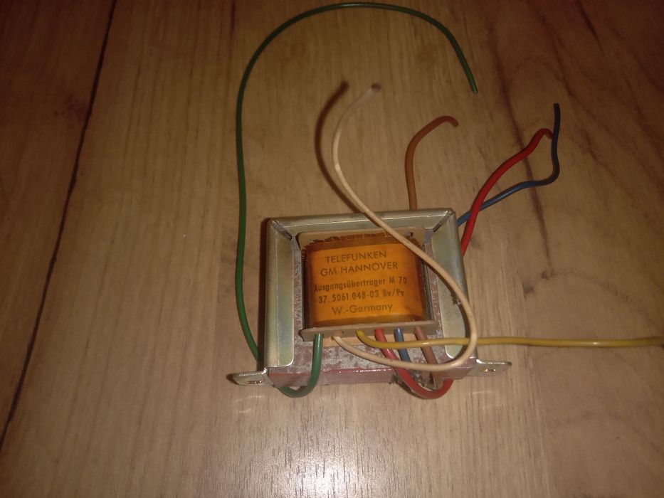 Transformator głośnikowy Telefunken na lampę Ecl86