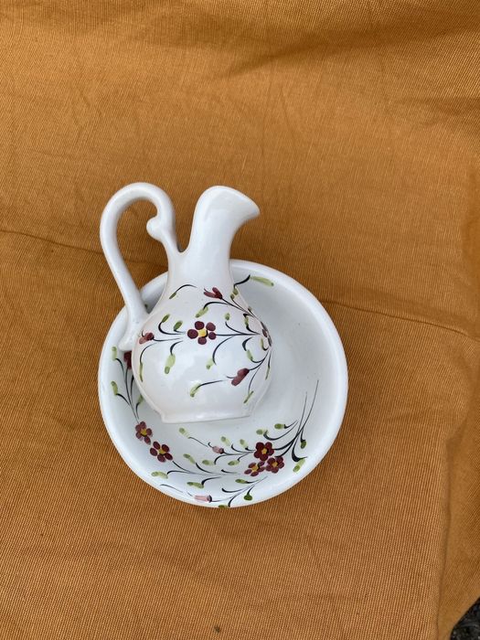 Jarro e bacia em miniatura antigos - Lavatório