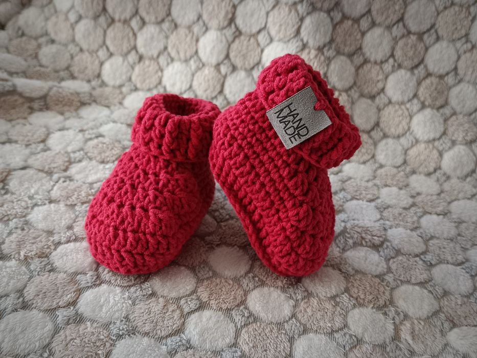 Buciki habdmade na wiosnę dla niemowlaka