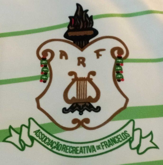 camisola Associaçao Recreativa de Francelos tamanho XL