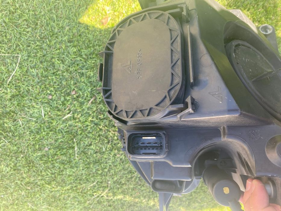 1- farol xenon  Mini cooper lado esquerdo