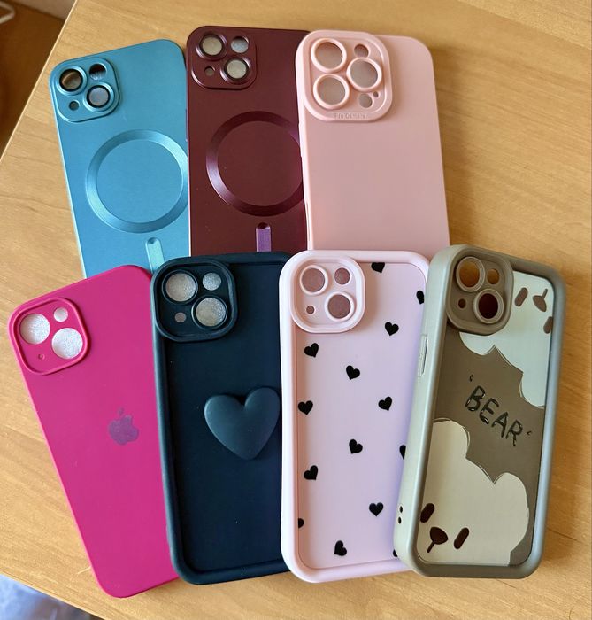 Чохли на iPhone 13