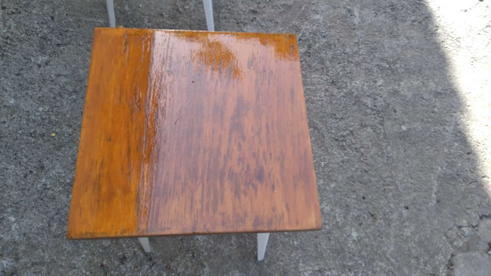 табуретки кухонные,2 шт