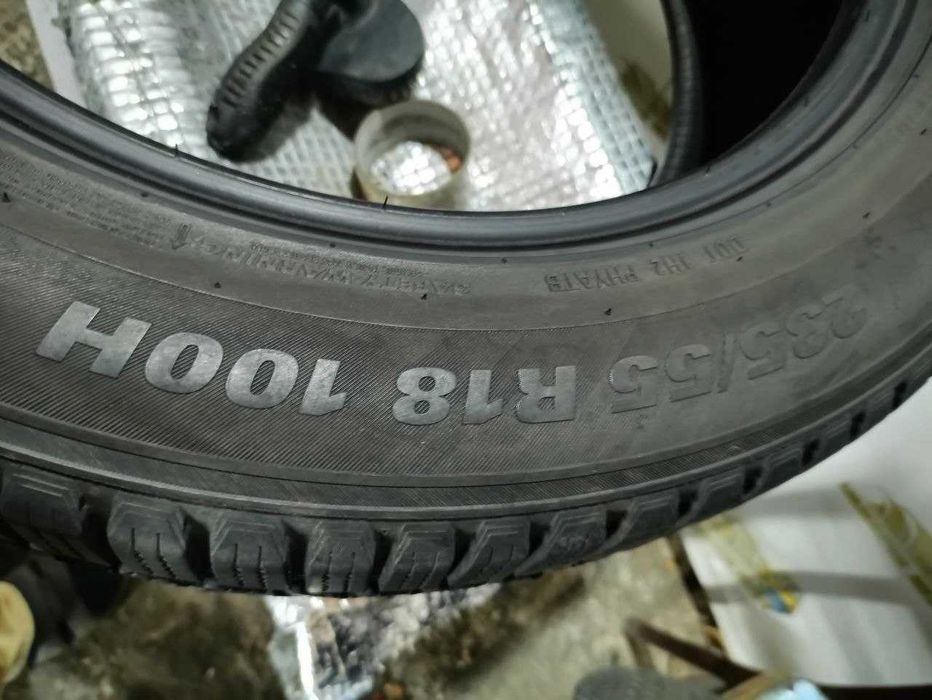 Шини Kumho 235/55R18. 2шт. Зима 2024р (0811)
