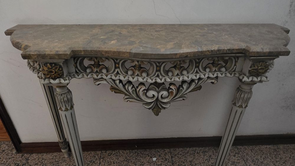 Conjunto de Entrada Clássico – Consola com Pedra Mármore e Espelho Luís XVI