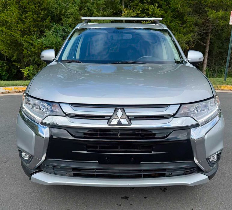 Mitsubishi Outlander      2018