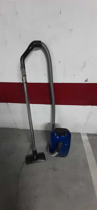 Aspirador Miele cor azul