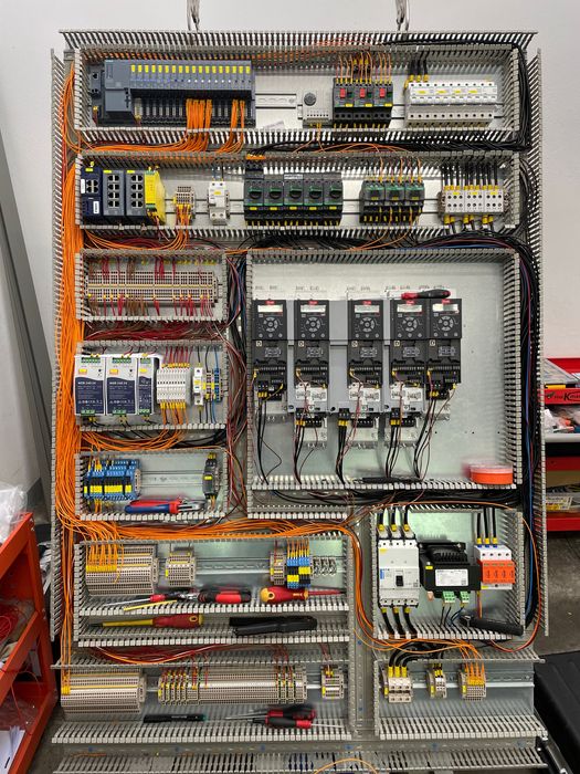 Usługi elektryczne/ elektryk