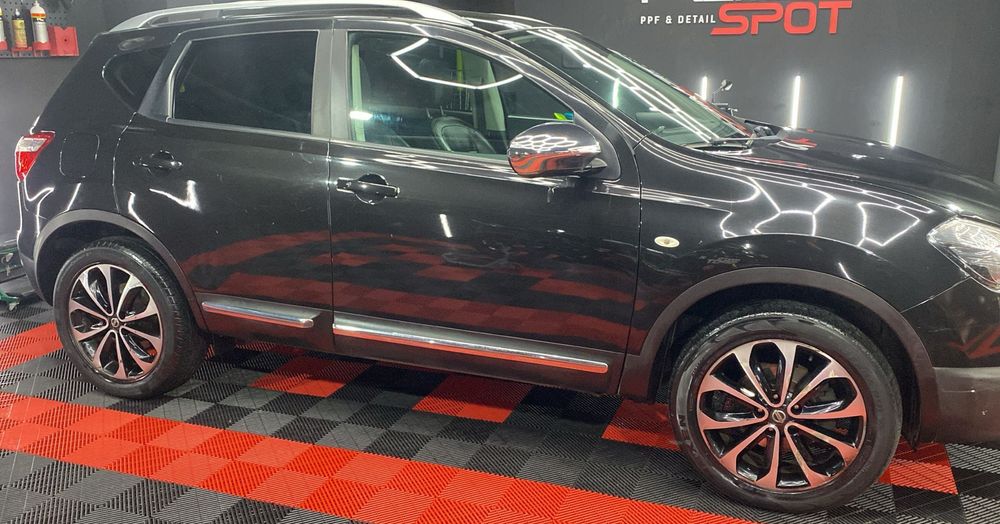 Nissan Qashqai 1.5 dCi Tekna Premium 17 129g- 2011 pouca Quilometragem