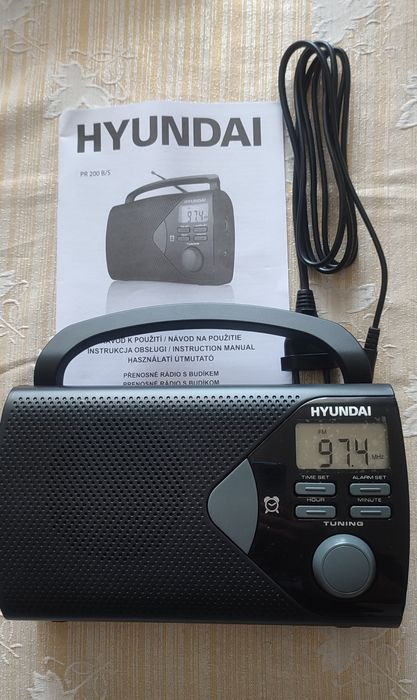 Радіоприймач Hyundai PR200B Black