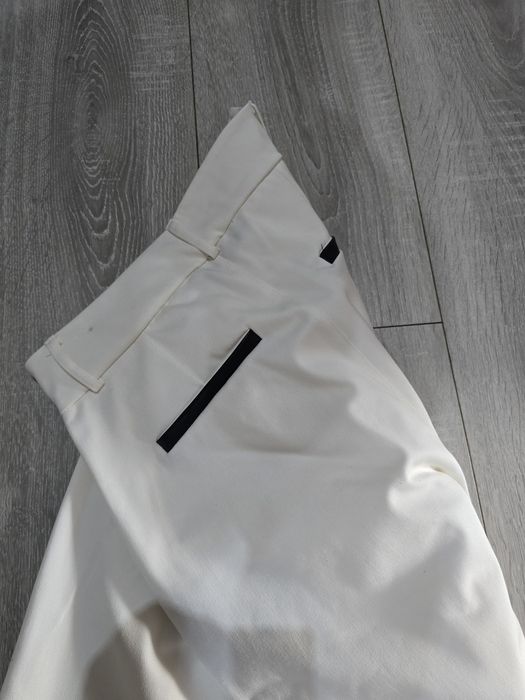 Komplet śmietankowy Prada S