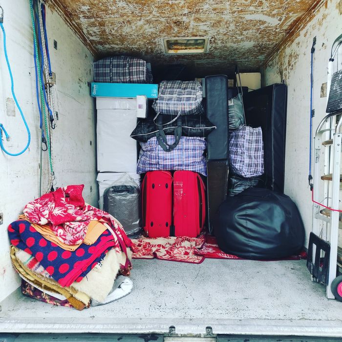 Transportes, mudanças e montagens profissionais