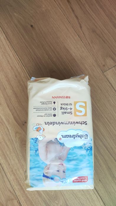 Babydream pieluchy do pływania S 4-9 kg