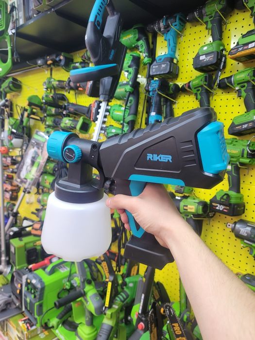 Аккумуляторный краскопульт Riker (Revolt) RSG 20K каркас