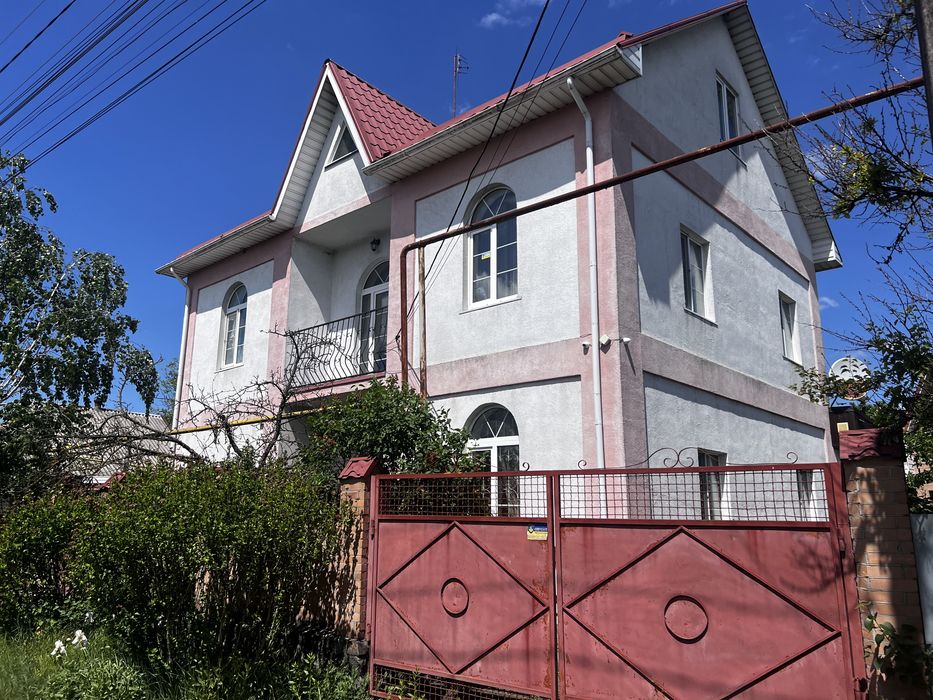 Продам ДОБРОТНИЙ будинок ( 18 км від Кременчука)