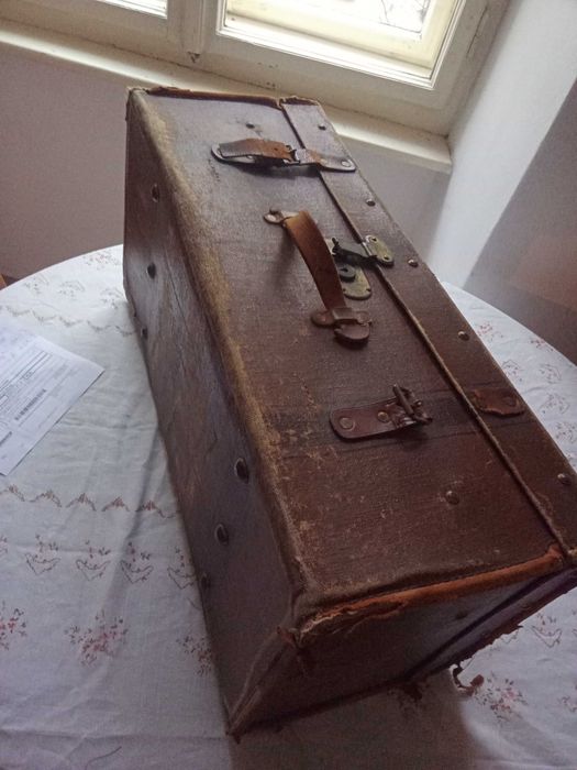 Walizka przedwojenna vintage