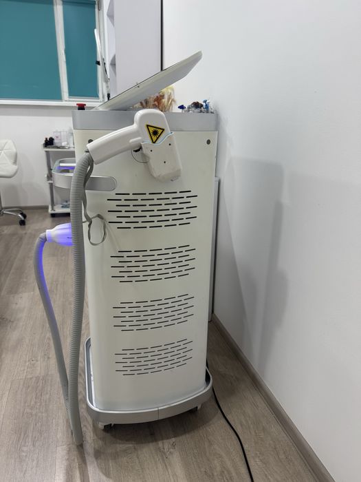 Апарат для лазерної епіляції, діодний