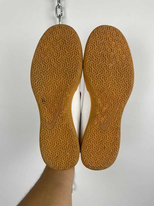 Футзалки , шкіряні спортивні кросівки nike bravata ii ic 45 768924-108