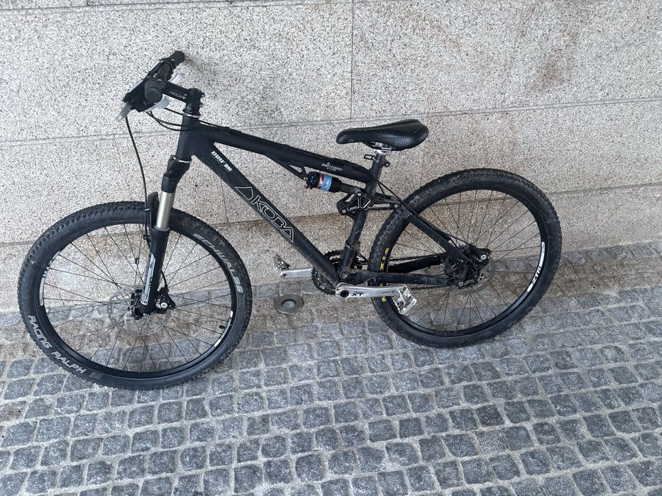 Bicicleta full Koba