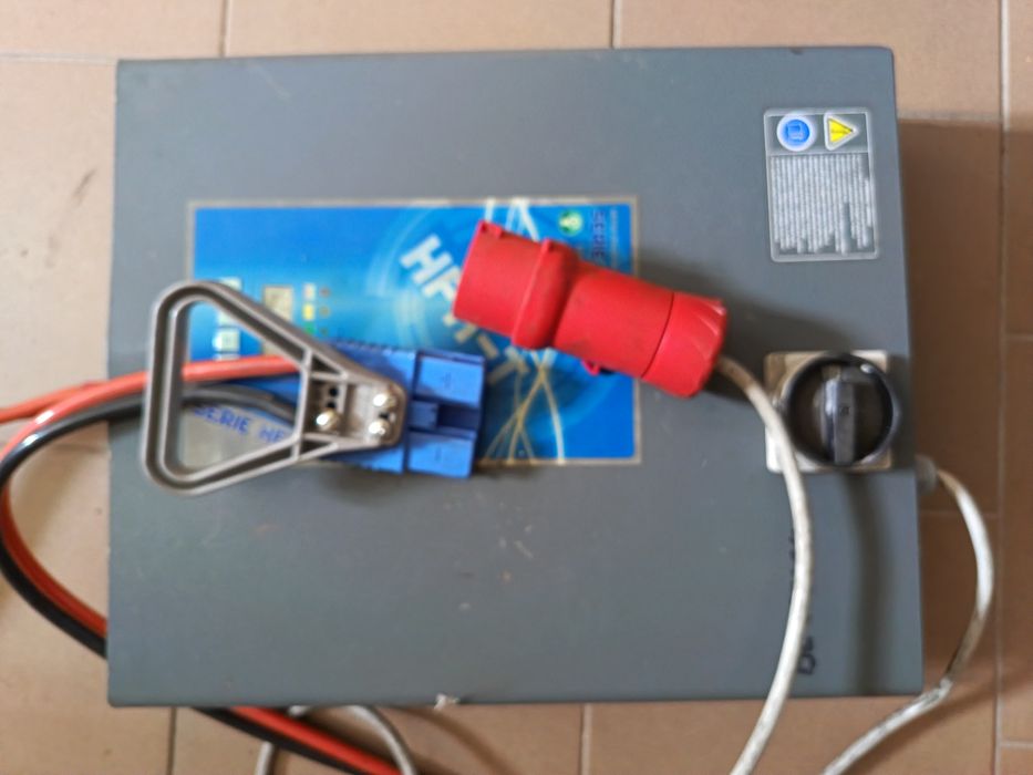 Prostownik do baterii przemysłowych sp