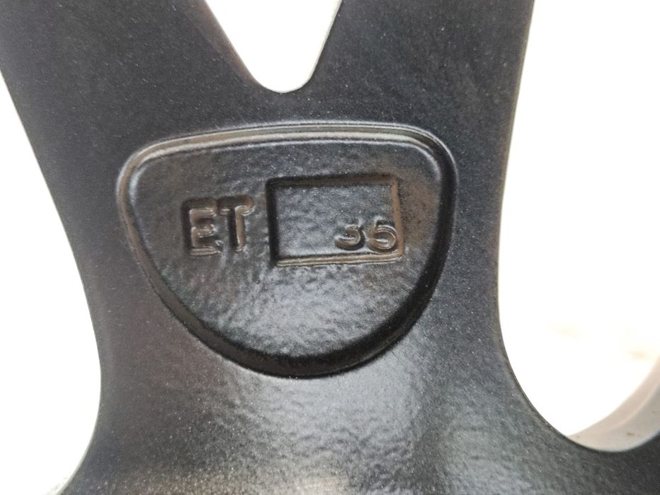 Conjunto 1 Jante 18 8,5J ET35 E 2 Jantes 18 9,5J ET45 5x120 BMW Range