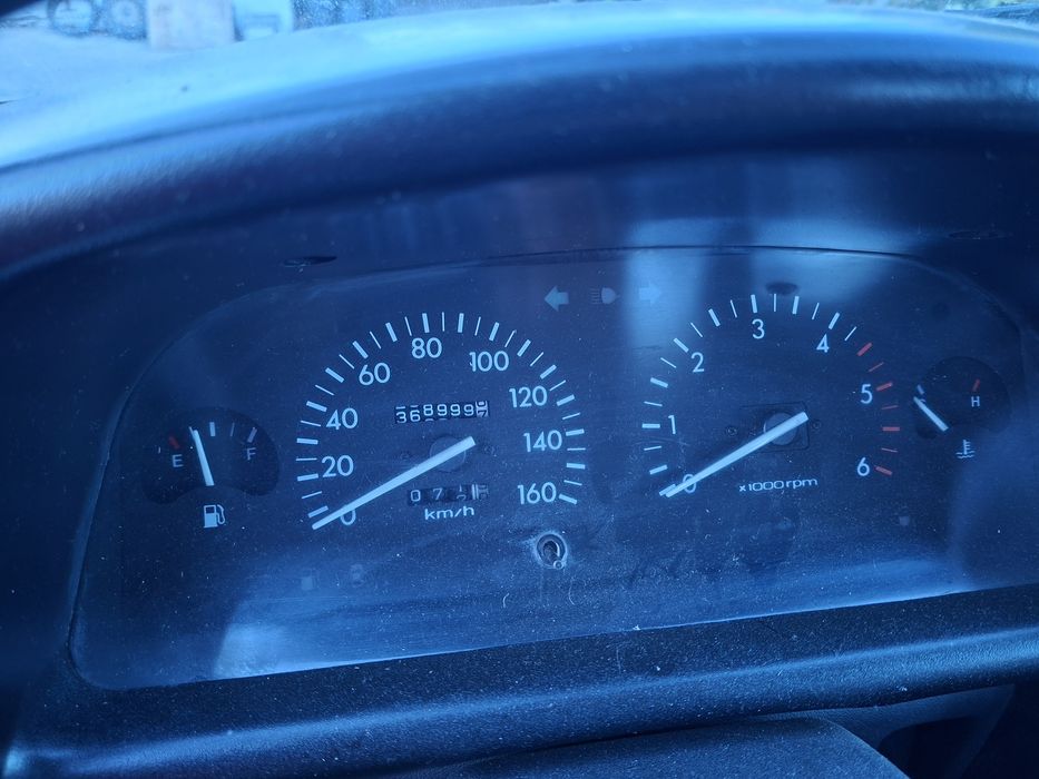 Hyundai     H100