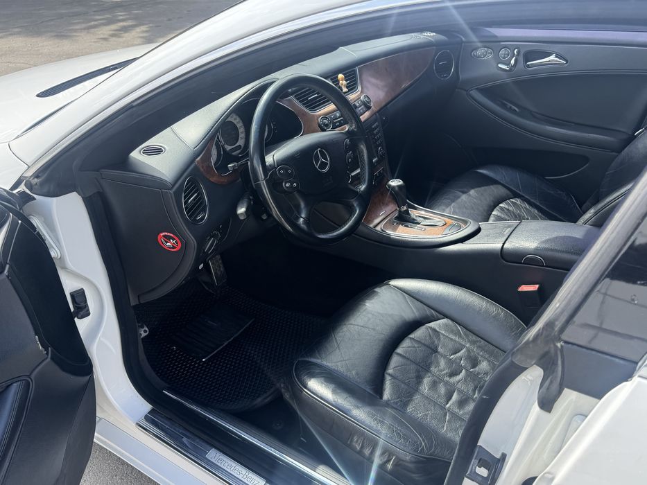 Mercedes benz c219 cls 320 cdi