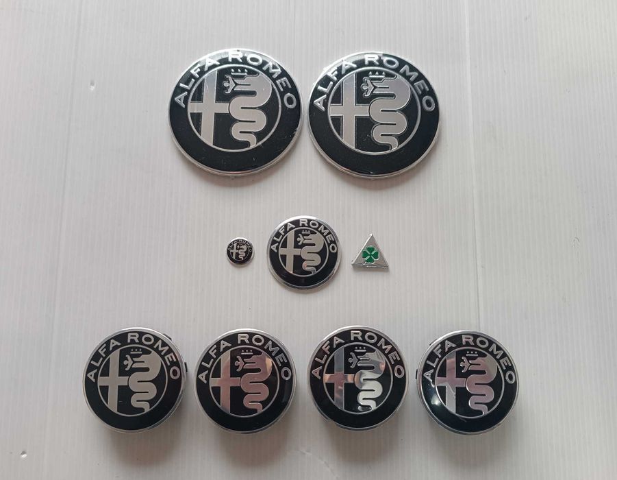 Alfa Romeo - Conjunto kit 9 símbolos/emblemas New Design
