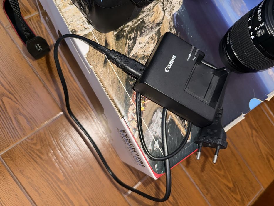 Camara canon 2000d kit completo