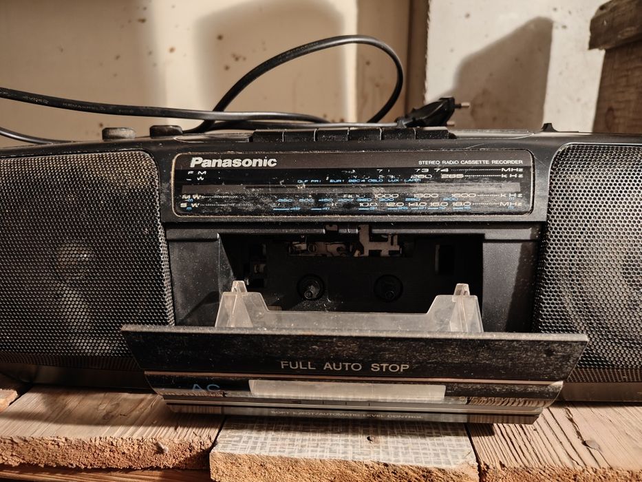 Radioodtwarzacz magnetofon Panasonic RX FS410