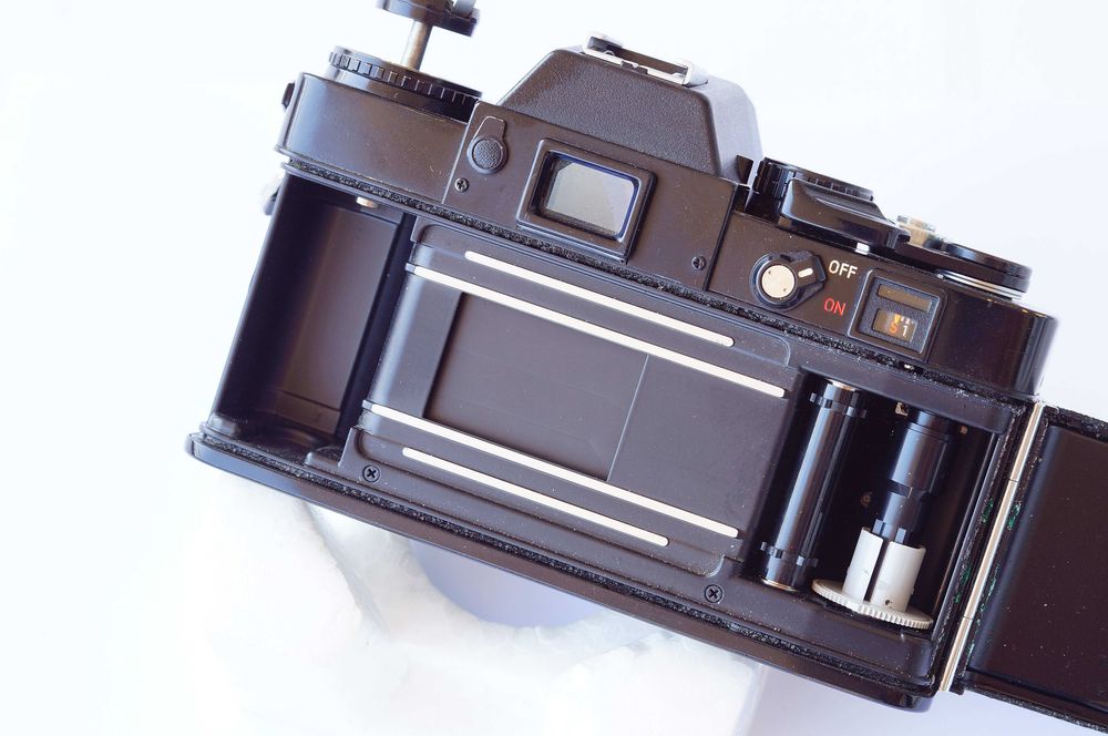 Aparat Minolta XE-1 czarny ładny stan