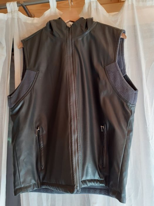 Dwustronna ocieplana damska kamizelka z kapturem