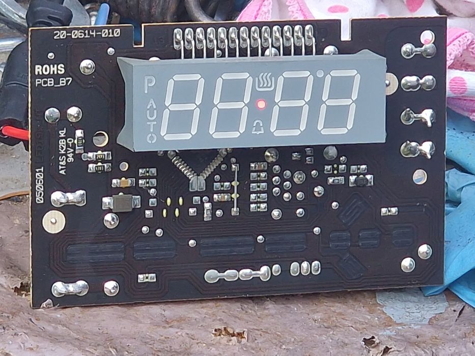 Wyświetlacz do kuchenki gazowo elektrycznej amica