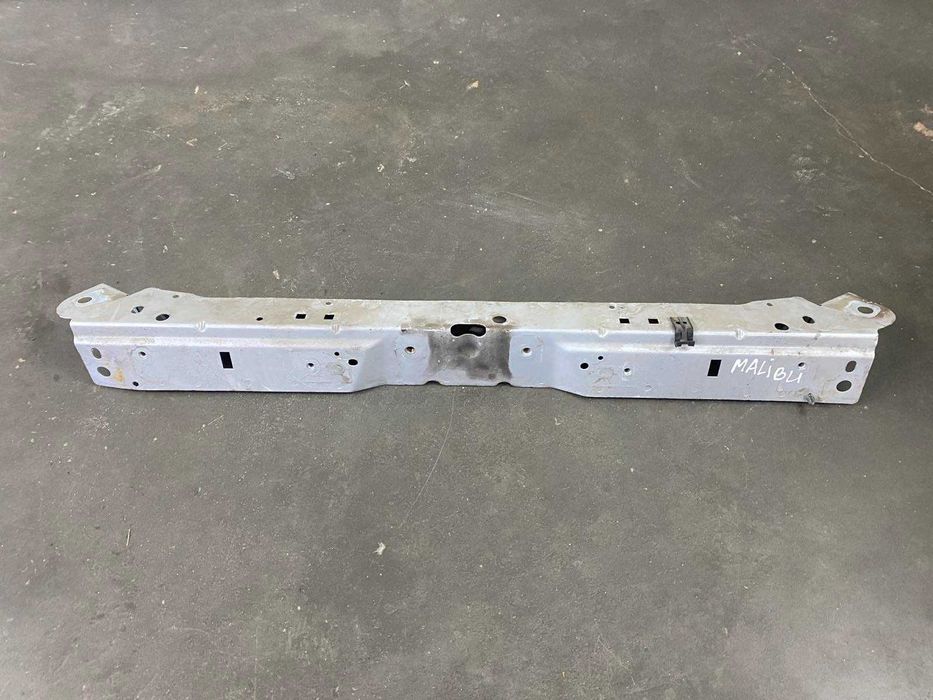 Верхня планка передньої панелі телевізора Chevrolet Malibu 11-16р.