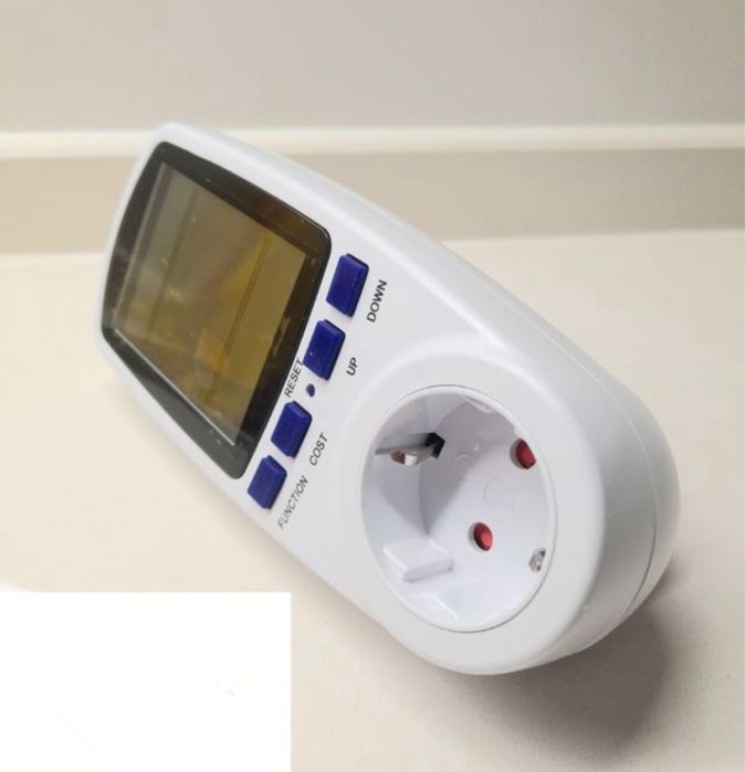 Tomada de monitorização de energia