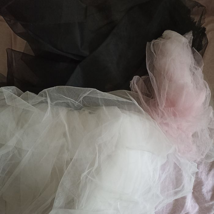 Фатін різних кольорів