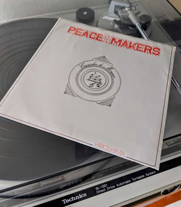 Disco Vinil (single) * PEACE MAKERS - Caixinha de Música / Recordação de Hiroshima (1988)