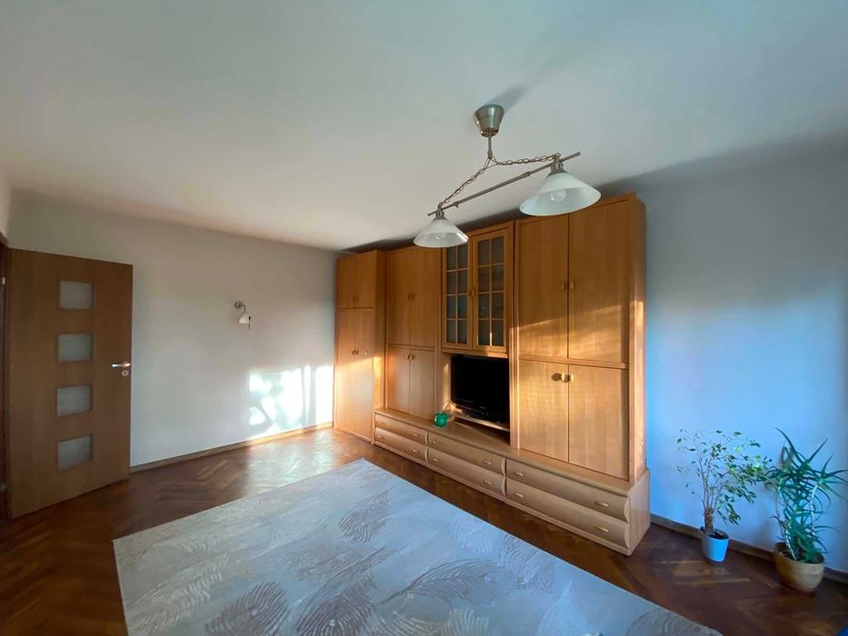 Do wynajęcia jasne i funkcjonalne mieszkanie 47 m² na Żoliborzu – 2 pokoje, balkon, świetna lokalizacja - Więcej