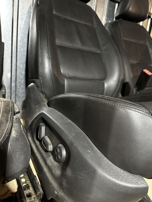 Сидіння тігуан 08-17р елекричні шкіра сідушки tiguan салон шкіряний