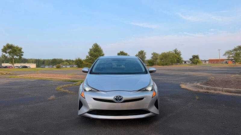 2016 Toyota Prius Two