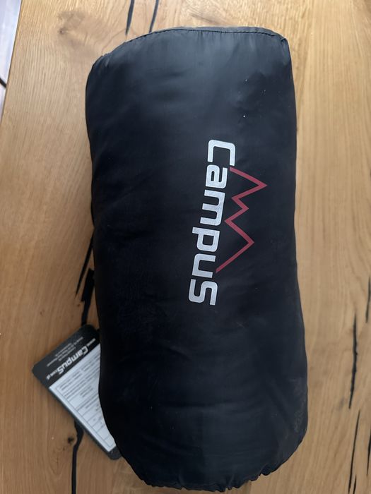 Nieużywany śpiwór Campus Pioneer 200 L | Lekki (1,1 kg), Letni