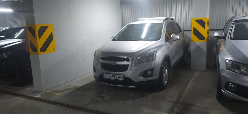 Chevrolet  Tracker джип 4х4 не дорого