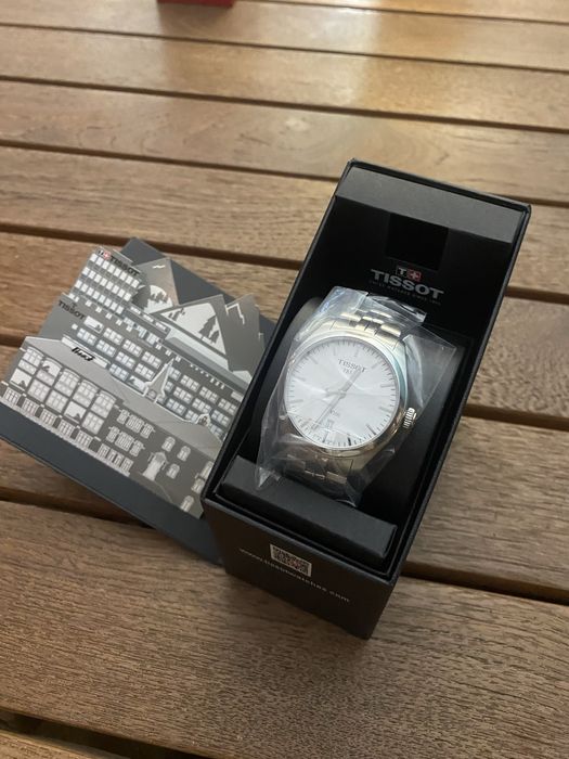 Tissot PR100 T1014101103100