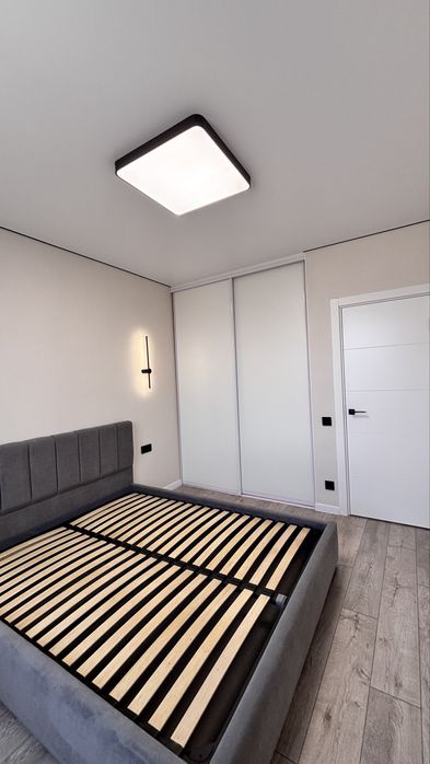 Квартира з НОВИМ ремонтом з індівідуальним газовим опаленням