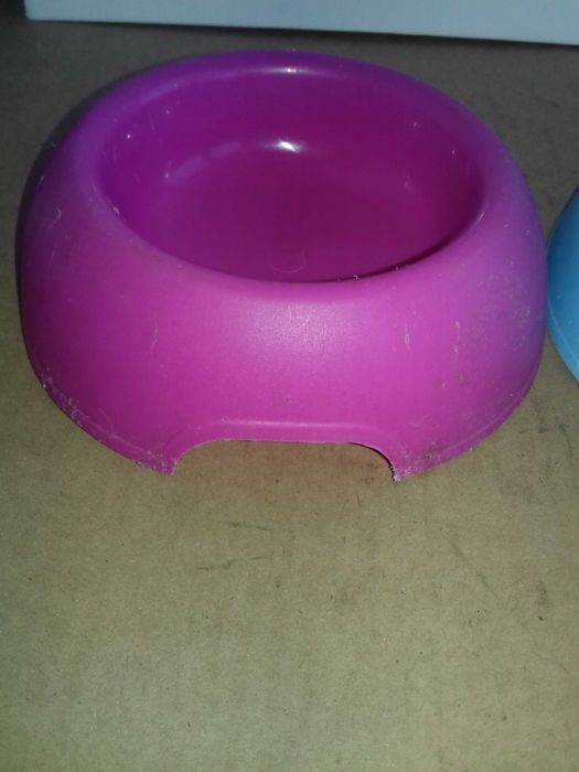 Пластикова миска для котів 2 штуки - лот!