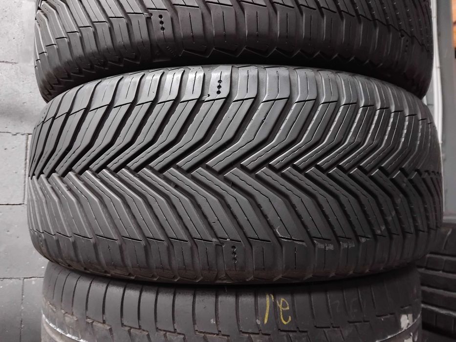 Шини бу 235/45 R18 Michelin CrossClimate 2 Пара