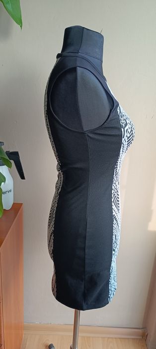 H&M sukienka rozmiar M